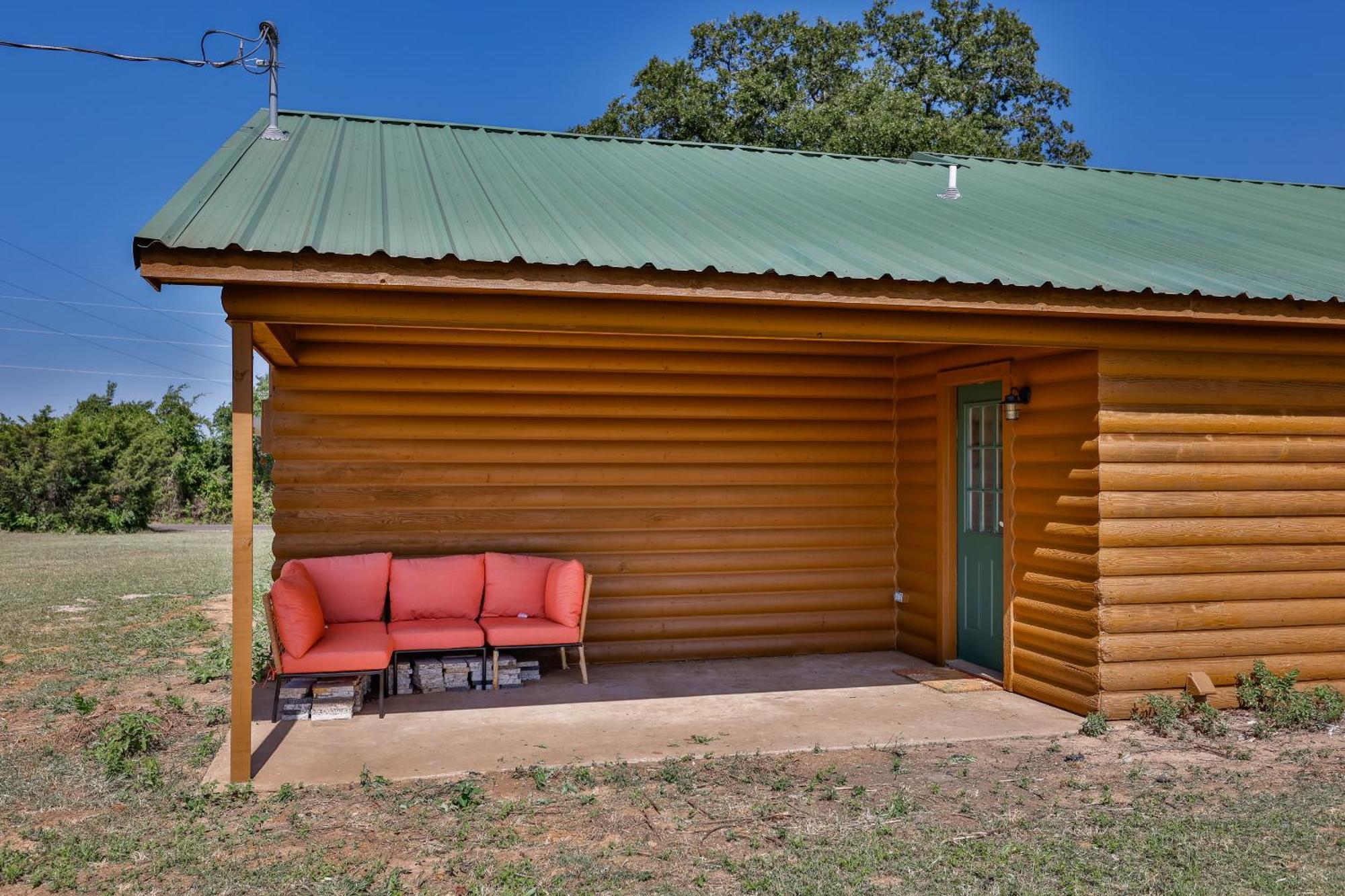 Tranquil 3-Bedroom Cabin Near Winstar Casino 萨克维尔 外观 照片