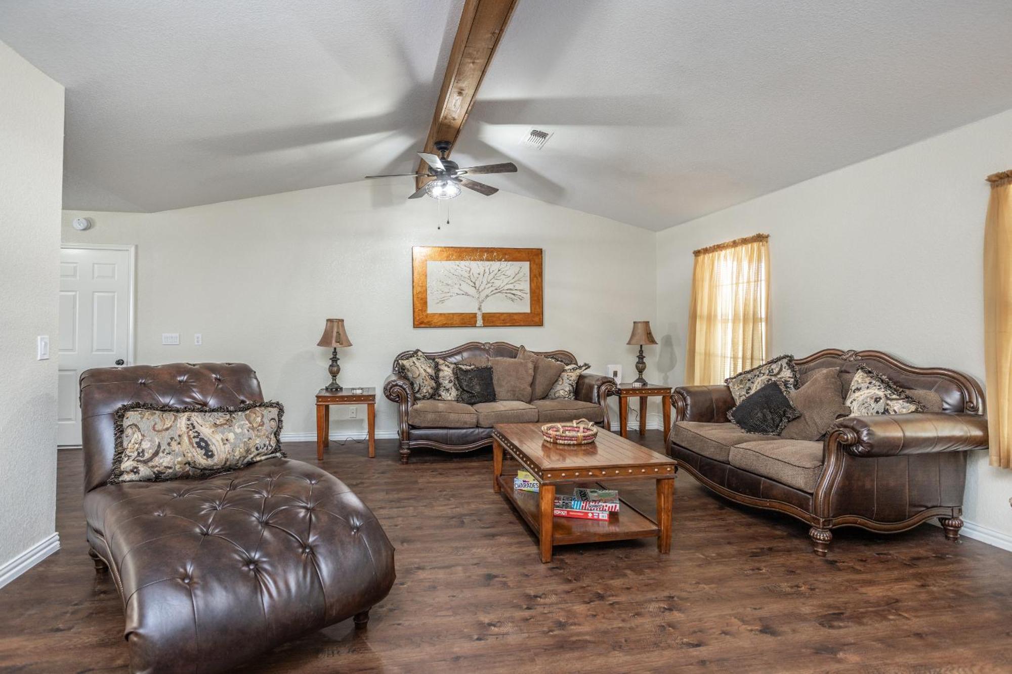 Tranquil 3-Bedroom Cabin Near Winstar Casino 萨克维尔 外观 照片